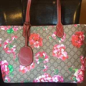 Gucci GG Blooms Reversible Tote